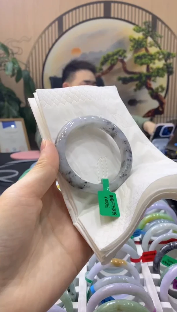 【闪购商品】翡翠手镯未镶嵌00009508