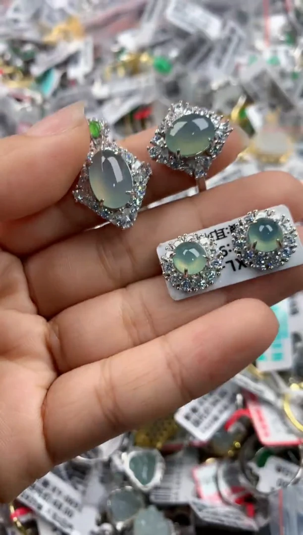 银S925镶嵌戒指翡翠111       4