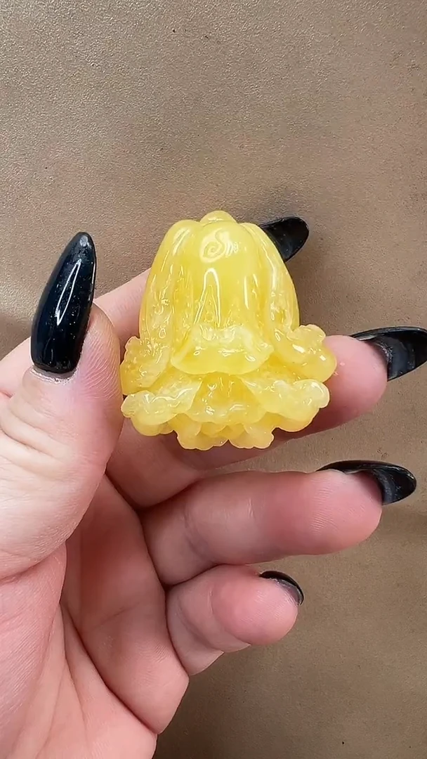 琥珀颈饰未镶嵌吊坠