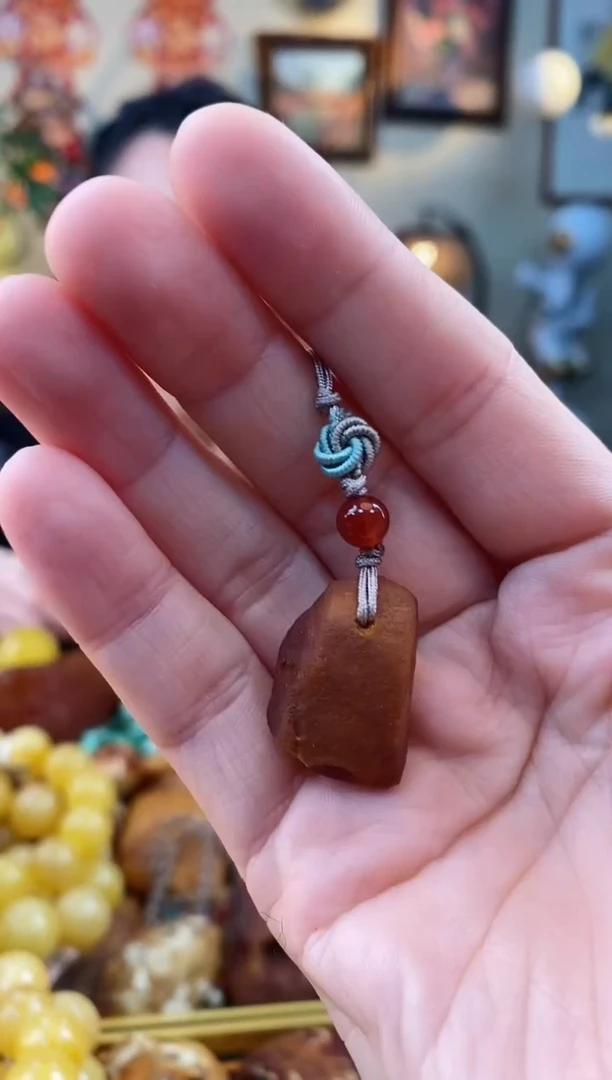 【闪购商品】琥珀颈饰未镶嵌吊坠