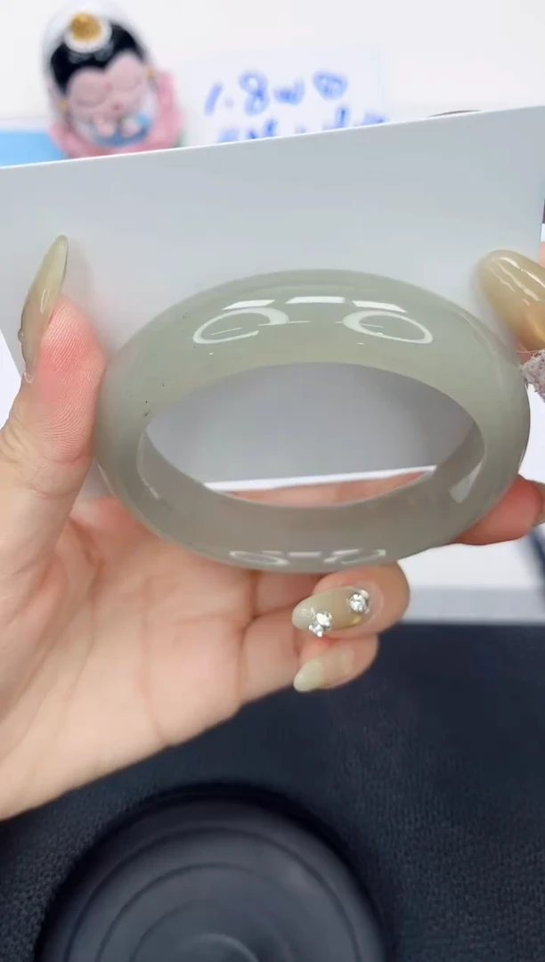 石英质玉手镯未镶嵌174-59