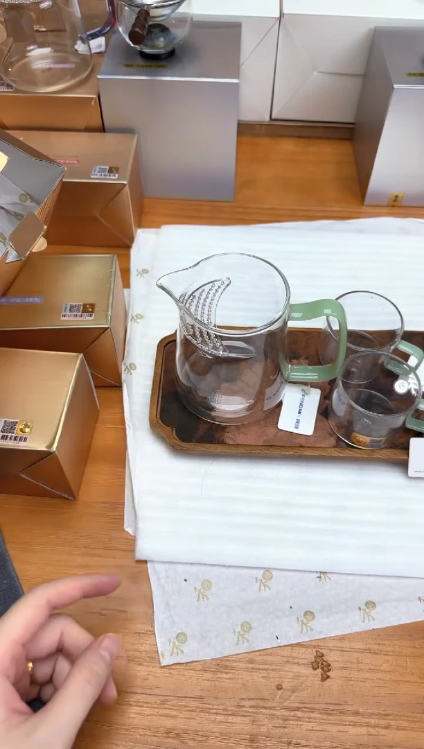 风谜金标新月茶器浅玉+禾器青禾对杯浅玉