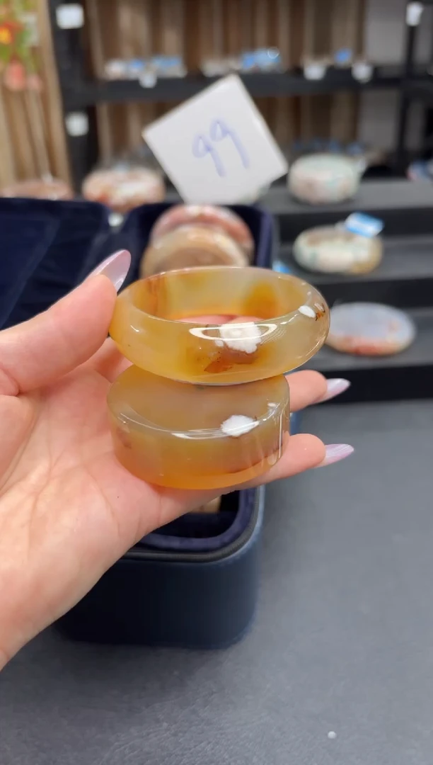 未镶嵌手镯石英质玉A431(52圈赠送镯心)