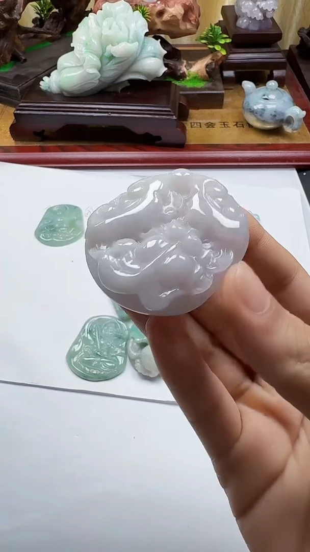 吊坠(不含链)未镶嵌翡翠1