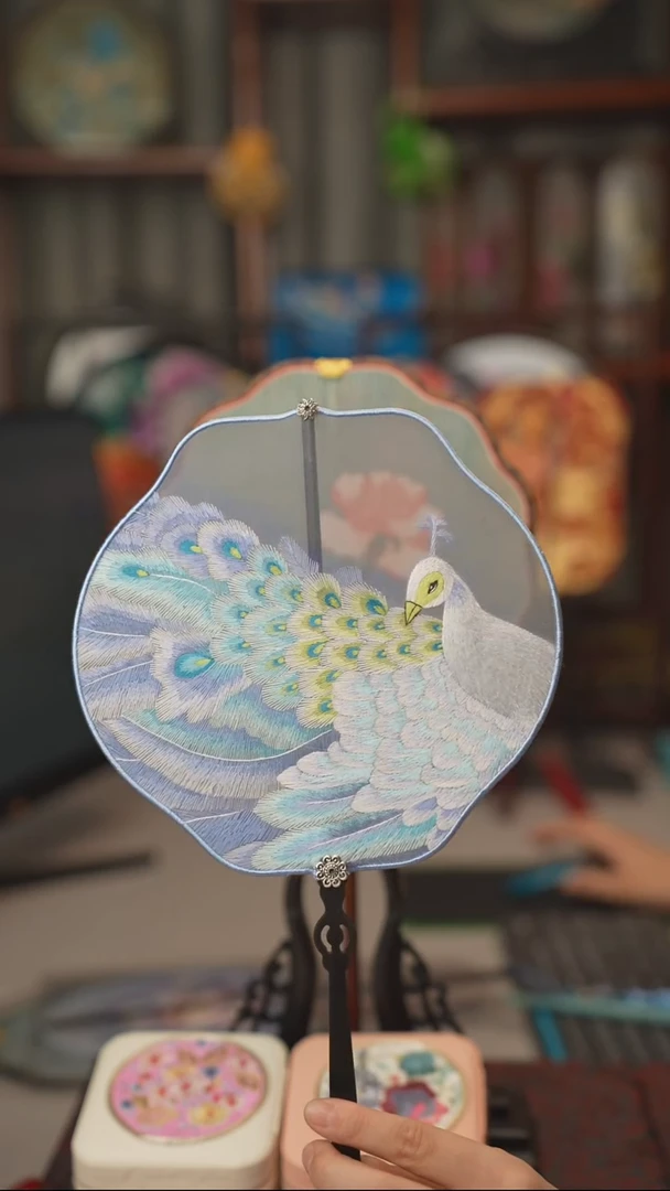 扇子团扇 绣花双面非遗