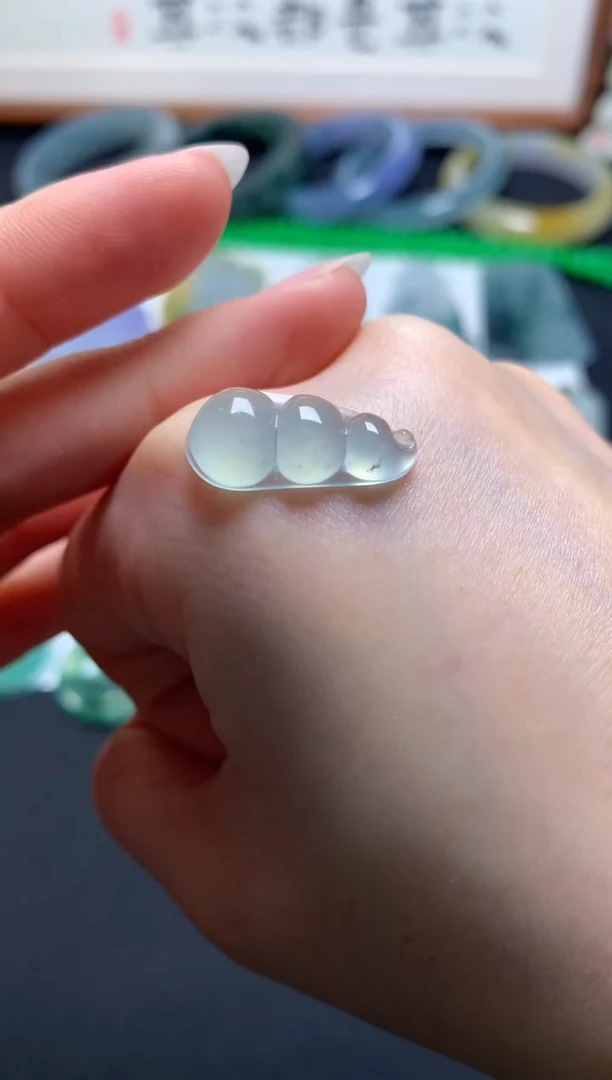 【闪购商品】定制翡翠未镶嵌0750088104