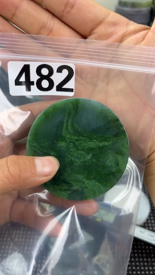 和田玉未镶嵌珠宝半成品镯芯