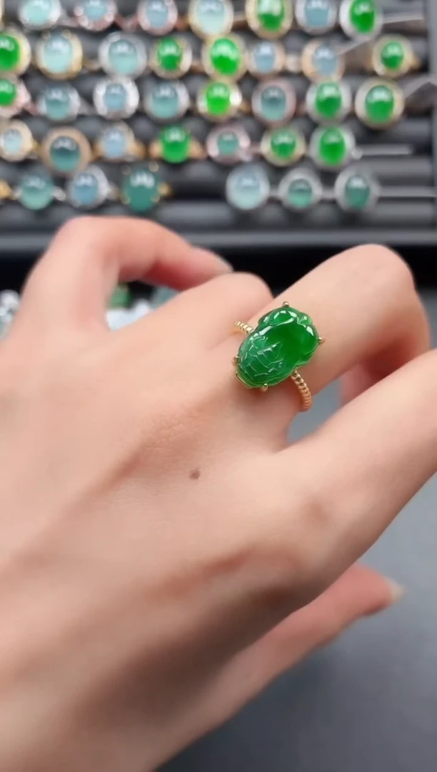 银S925镶嵌戒指翡翠111