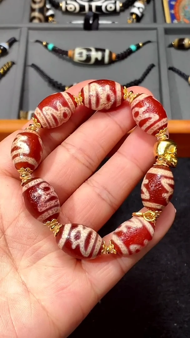 【闪购商品】柏香籽/百香籽吊坠手串