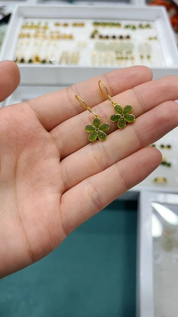 银S925镶嵌和田玉耳饰花花耳钩 06