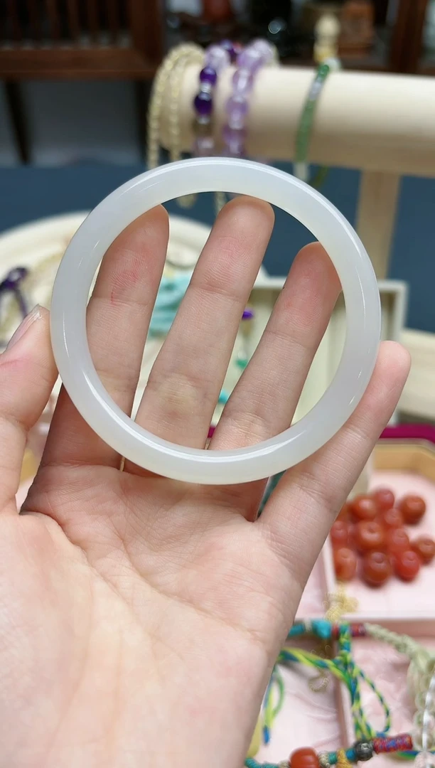 【闪购商品】和田玉手镯未镶嵌和田玉57#手镯*1 XE00215