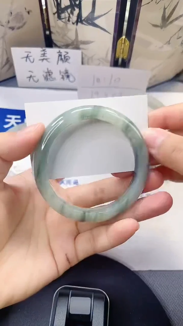 未镶嵌手镯石英质玉05-56/57