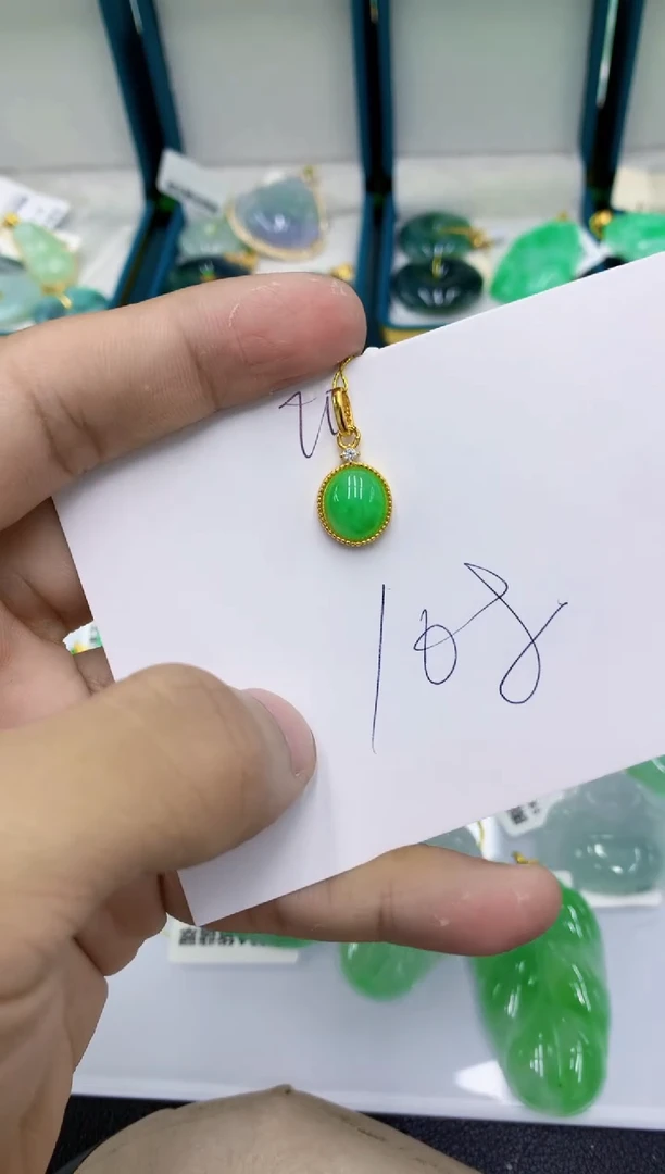 颈饰未镶嵌翡翠1111111111