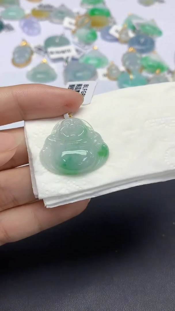翡翠18K金镶嵌颈饰天然缅甸a货翡翠