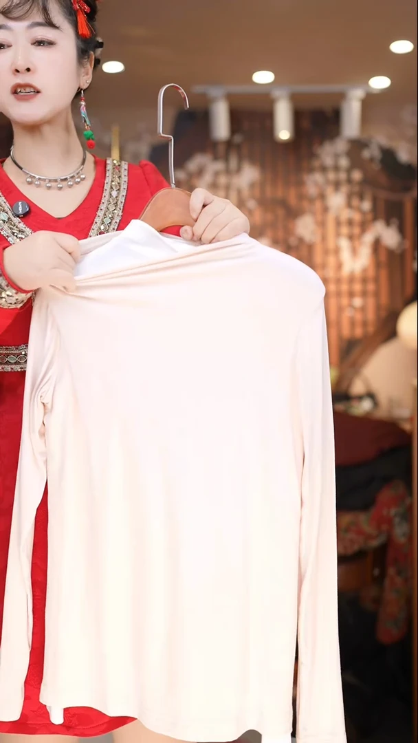 白色打底衫  80-125斤