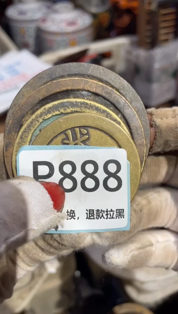 瓷片白**忆表姐直播火爆热卖