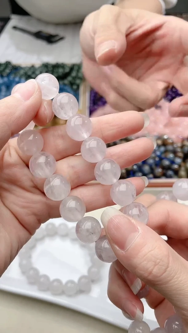 【闪购商品】水晶手链未镶嵌白兔毛813
