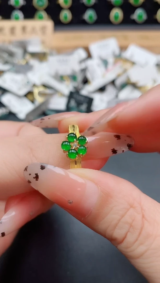 银S925镶嵌戒指翡翠1