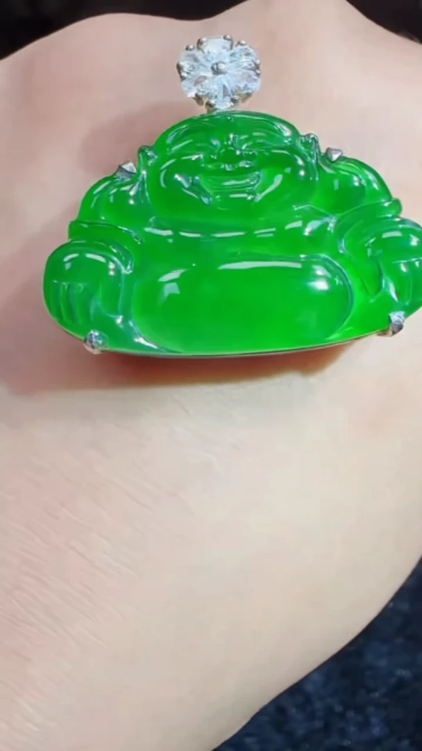 定制翡翠未镶嵌翡翠吊坠63