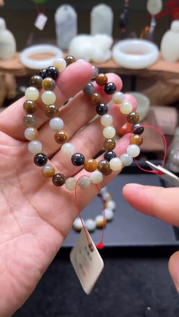 【闪购商品】和田玉手串未镶嵌卡8若羌楼兰三色 圆珠 多样性发一