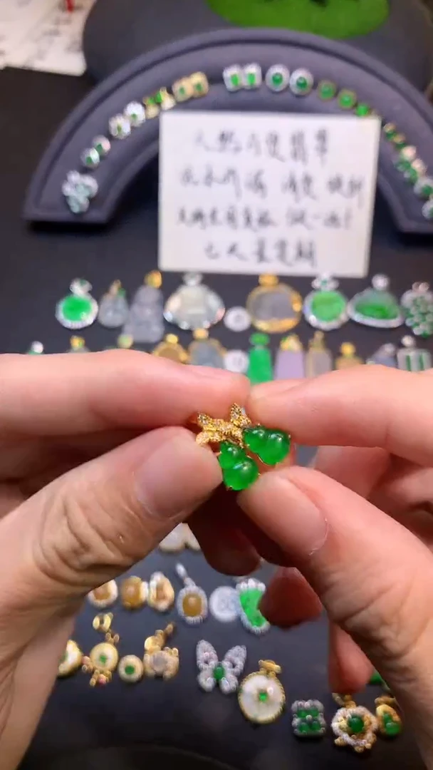 吊坠(不含链)银S925镶嵌翡翠1