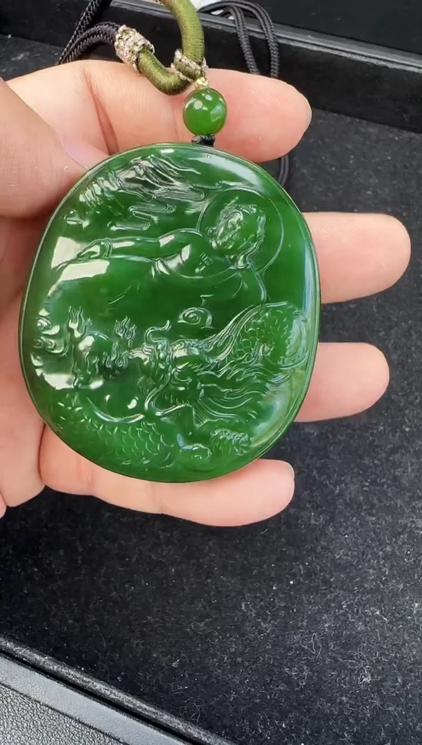 颈饰未镶嵌和田玉卧佛