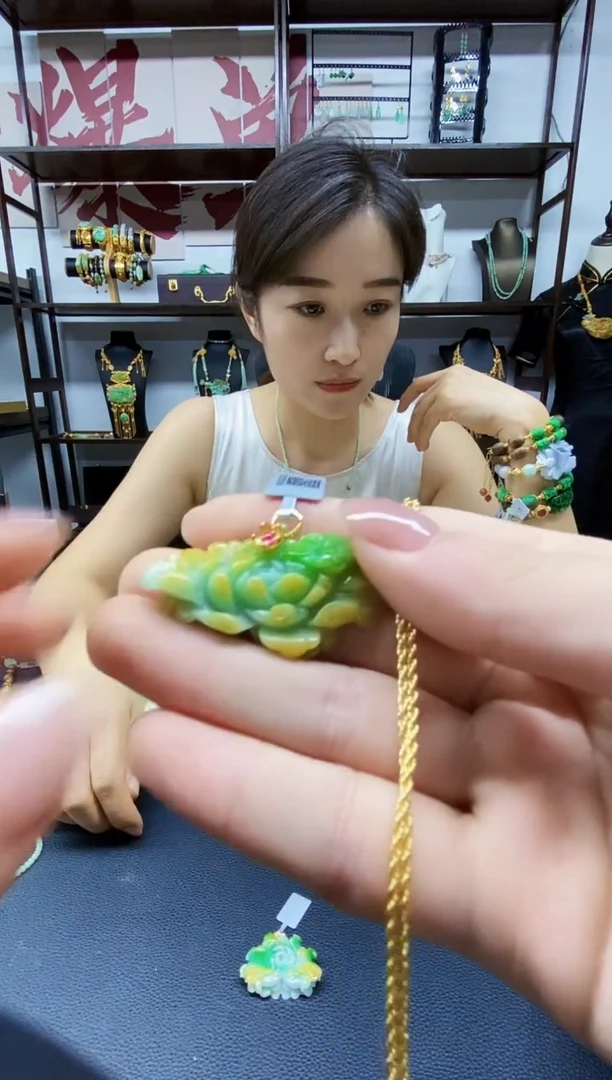 颈饰未镶嵌翡翠翡翠吊坠