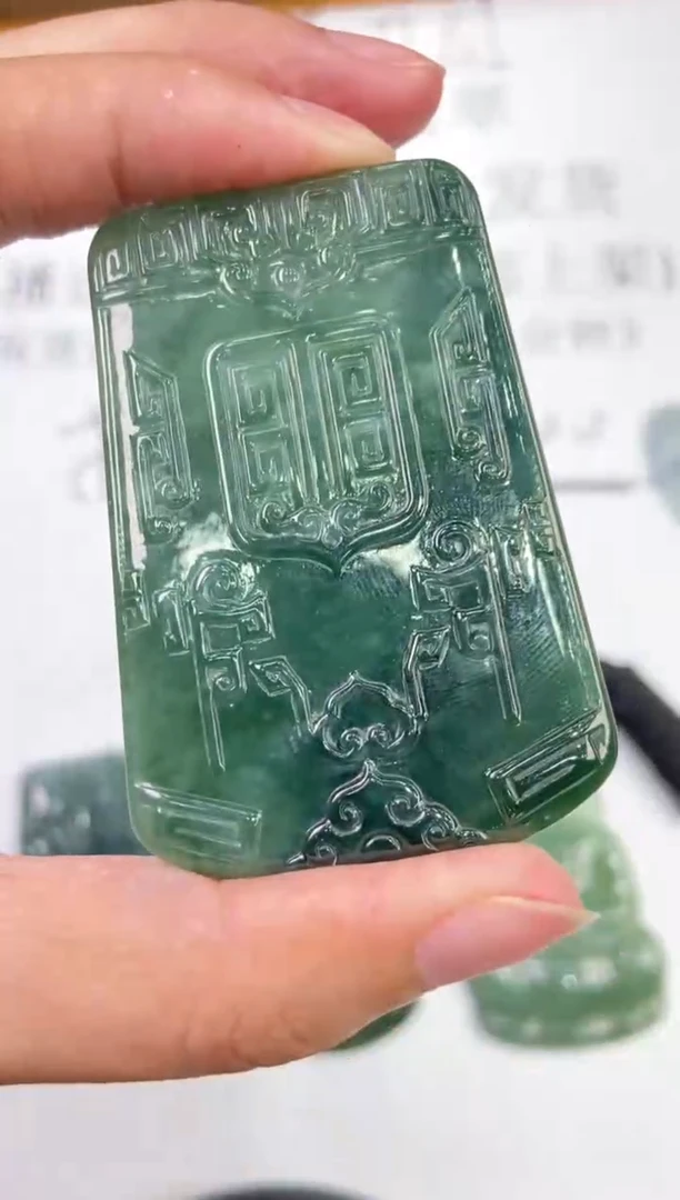 翡翠挂件未镶嵌1007967
