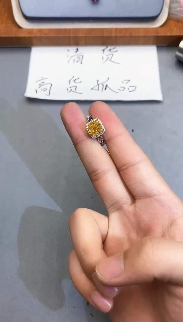 【闪购商品】石英质玉珠宝奇石未镶嵌1