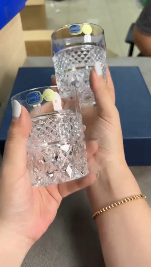 皮小桃瓷器 都是大漂亮