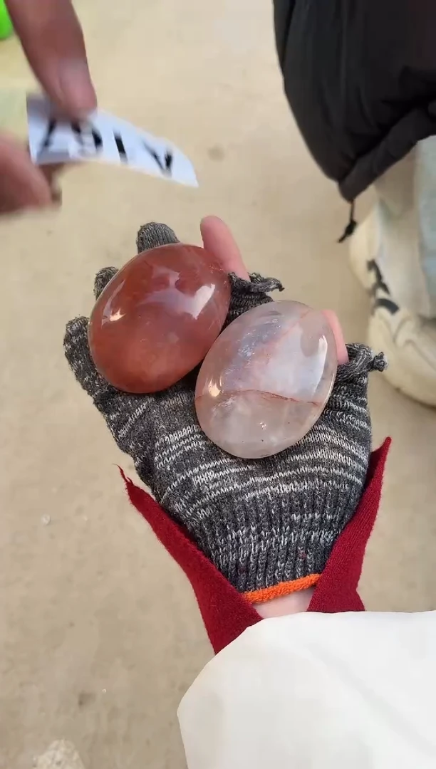 【闪购商品】水晶摆件未镶嵌手把件一对167