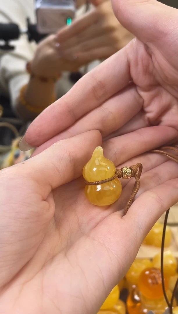 裸石琥珀未镶嵌D****TJ 8