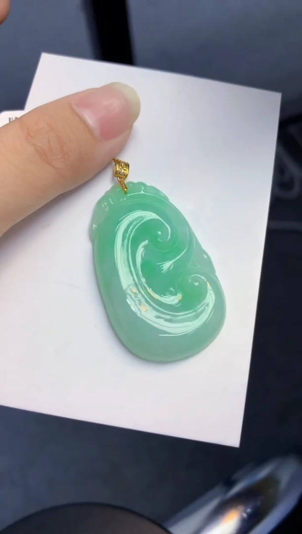 颈饰18K金镶嵌翡翠天然缅甸A货翡翠百元以上9元证书费自理