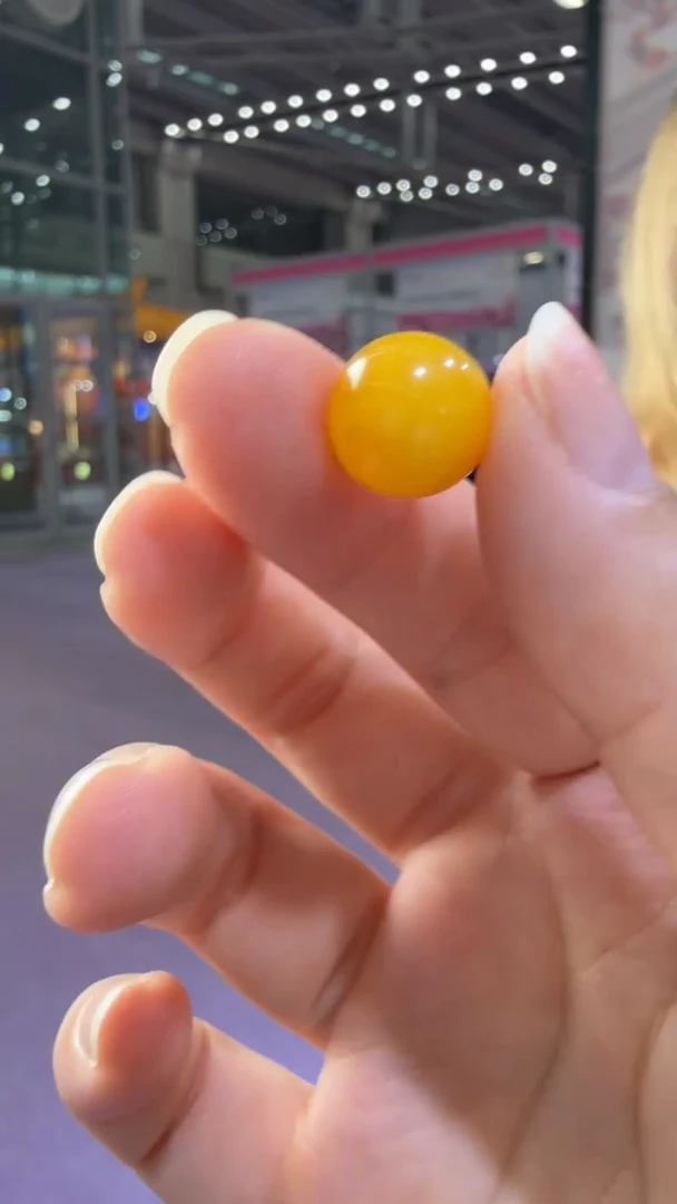 琥珀颈饰未镶嵌20秒拍号 假一罚三