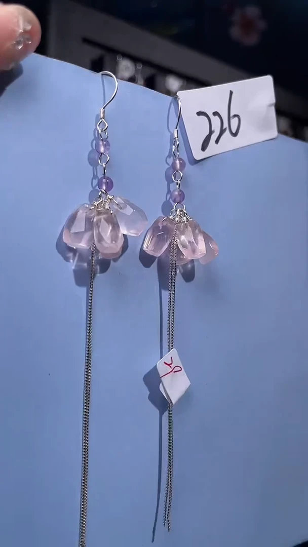 未镶嵌耳饰水晶喜欢拍