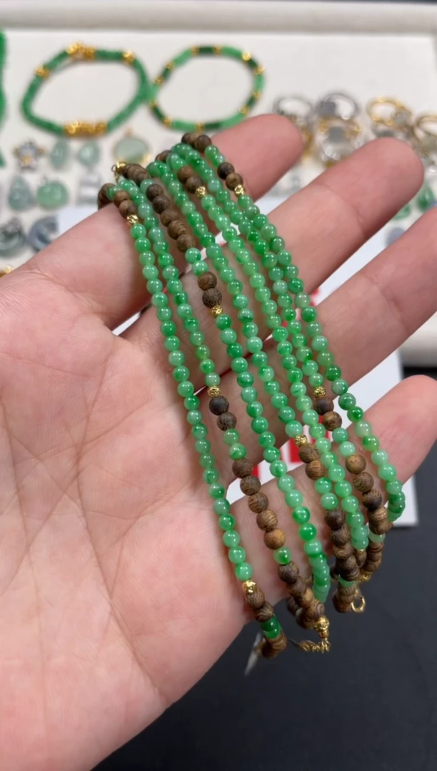 翡翠18K金镶嵌套链多样性   发货一条   P205