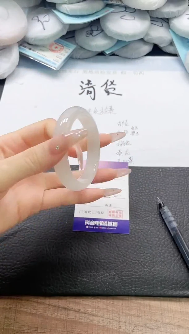 石英质玉手镯未镶嵌42-55