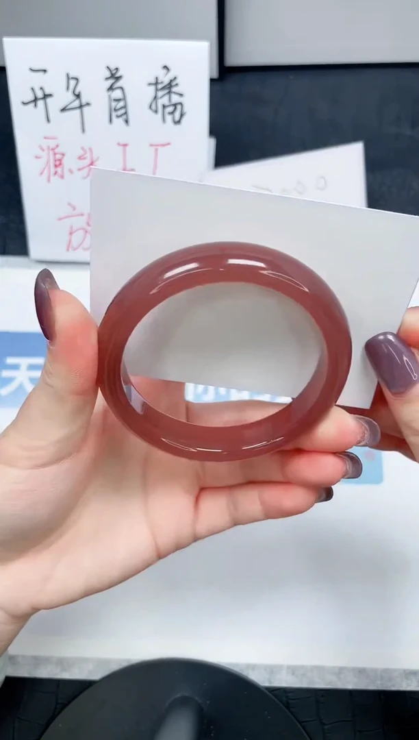 【闪购商品】石英质玉手镯未镶嵌37-58