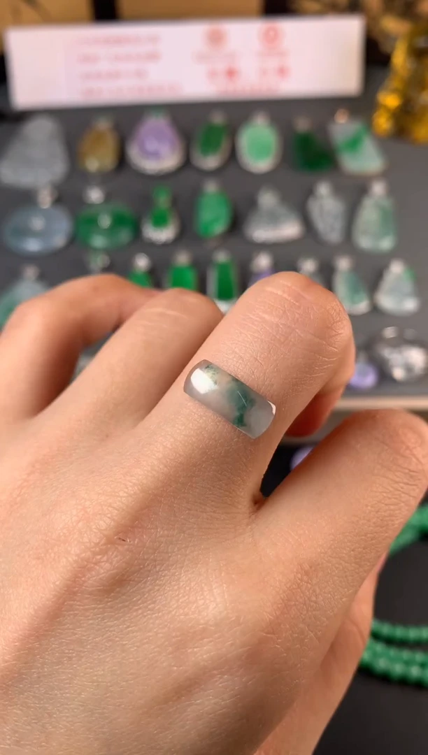 未镶嵌定制翡翠裸石（镶嵌定制）