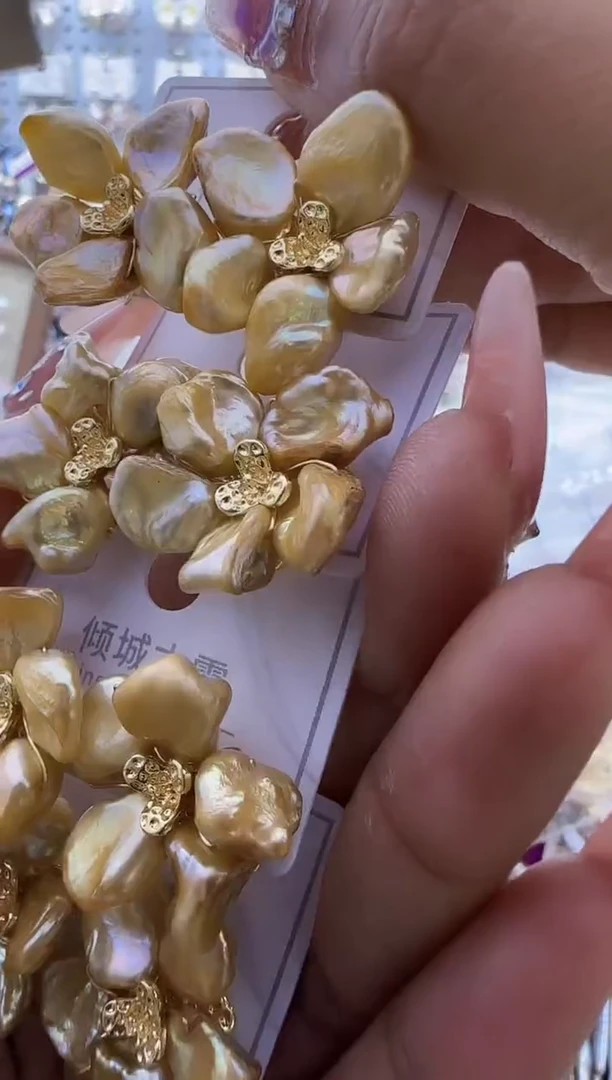 【闪购商品】淡水珍珠耳饰银S925镶嵌704有微瑕  介意勿拍