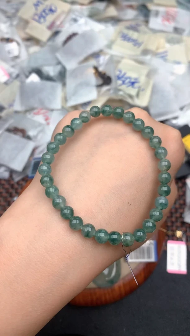 未镶嵌挂件翡翠一