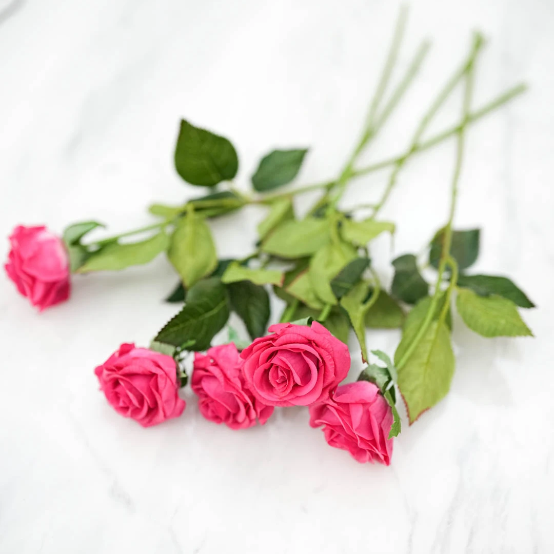 【奇居铜饰】手感保湿仿真绽放玫瑰花餐厅玄关逼真假花卉 玫红