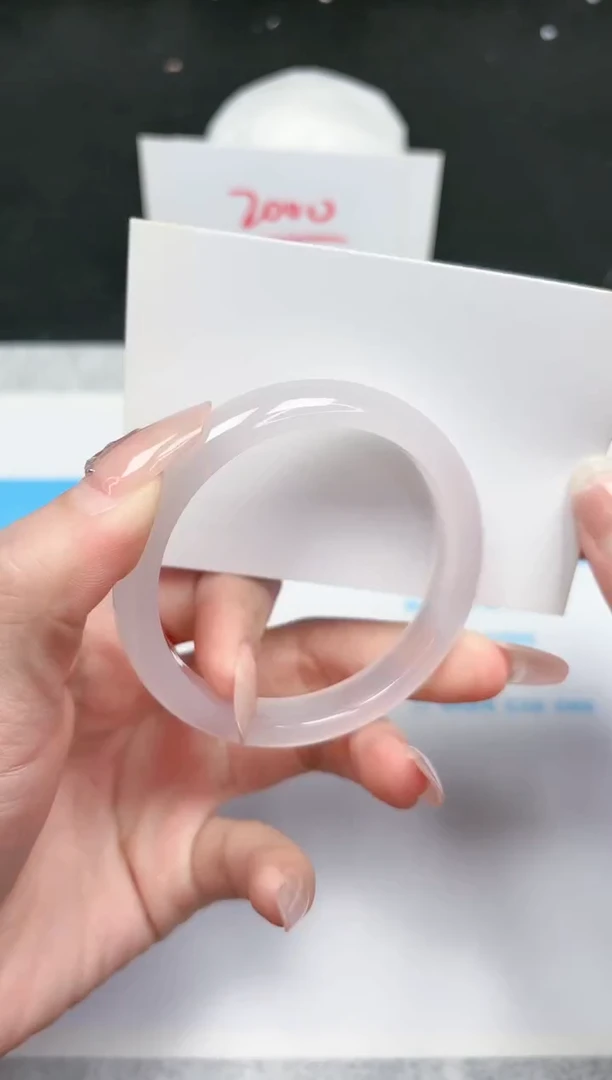 【闪购商品】石英质玉手镯未镶嵌783-55.4