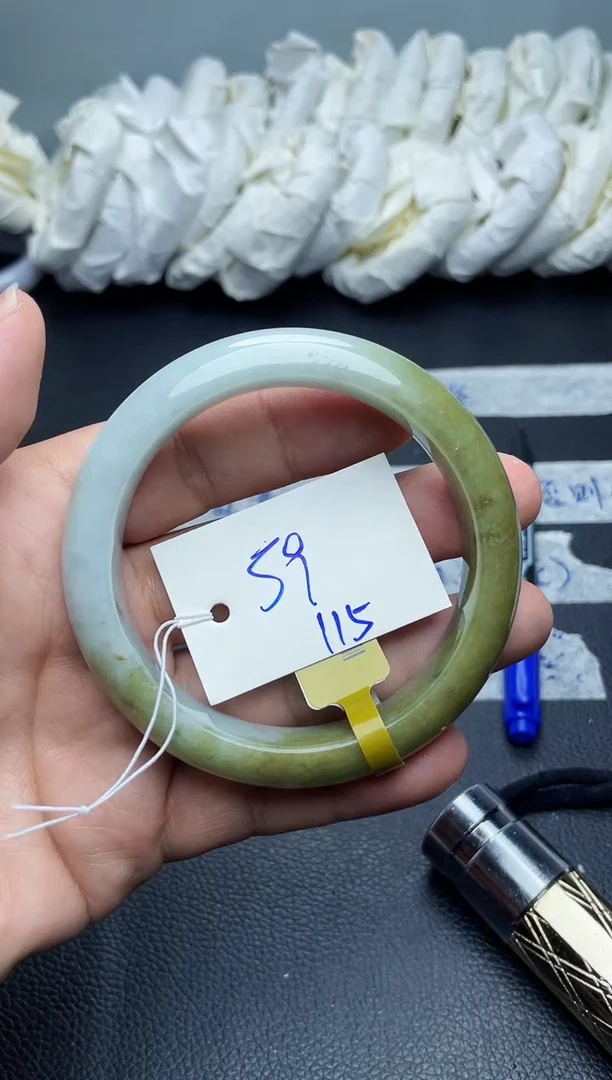 定制翡翠手镯未镶嵌115