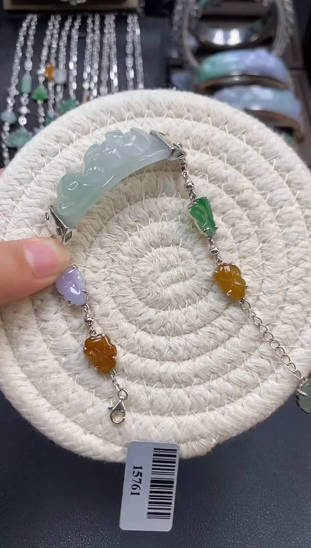 颈饰未镶嵌翡翠净货15761