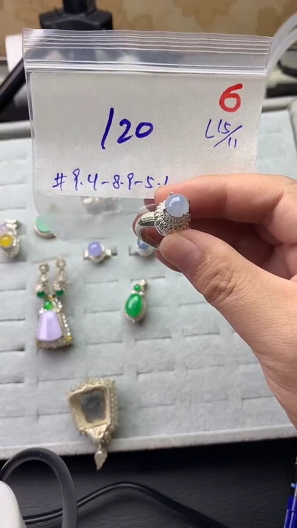 未镶嵌定制翡翠未镶嵌定制翡翠+毛货需精细抛光多样性发1件