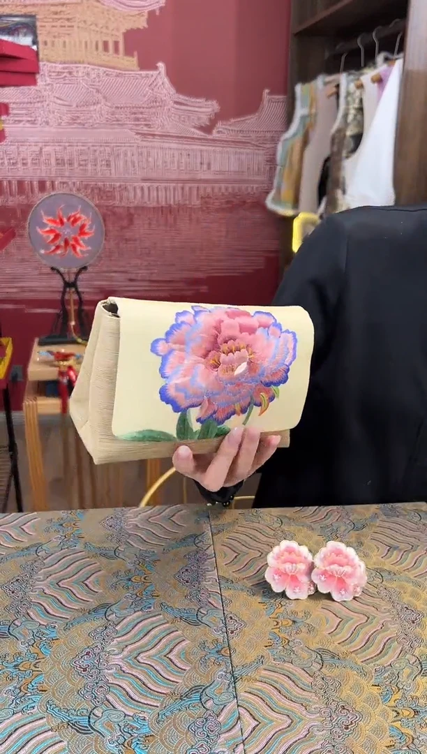 【闪购商品】刺绣苏绣手工刺绣包包