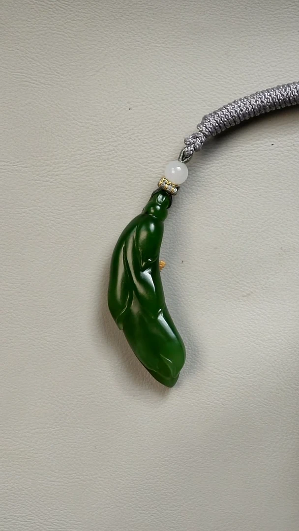 未镶嵌和田玉挂件玉兰花
