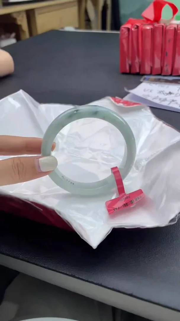 【闪购商品】翡翠手镯未镶嵌3翡翠手镯