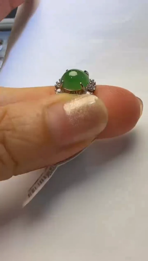 银S925镶嵌戒指翡翠925银镶缅甸A货翡翠戒指